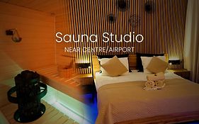 Sauna Studio And Jacuzzi Rooms - Self Check-In 247